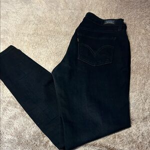 Levi’s size 9